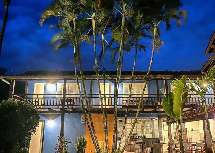 Maresias de Itu Suites pertissimo da praia com piscina